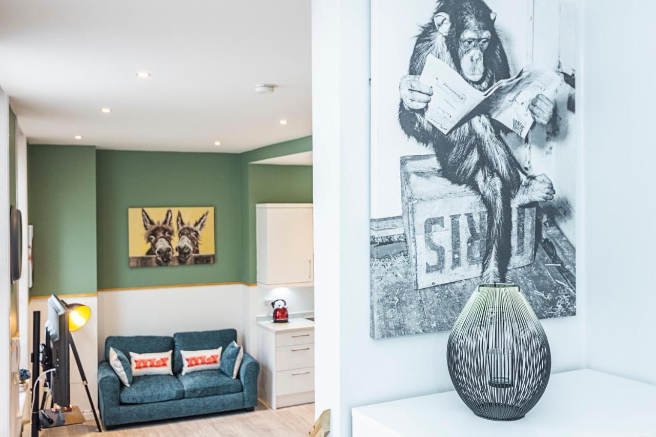 Majestic Modern Flat In The Heart Of Londra